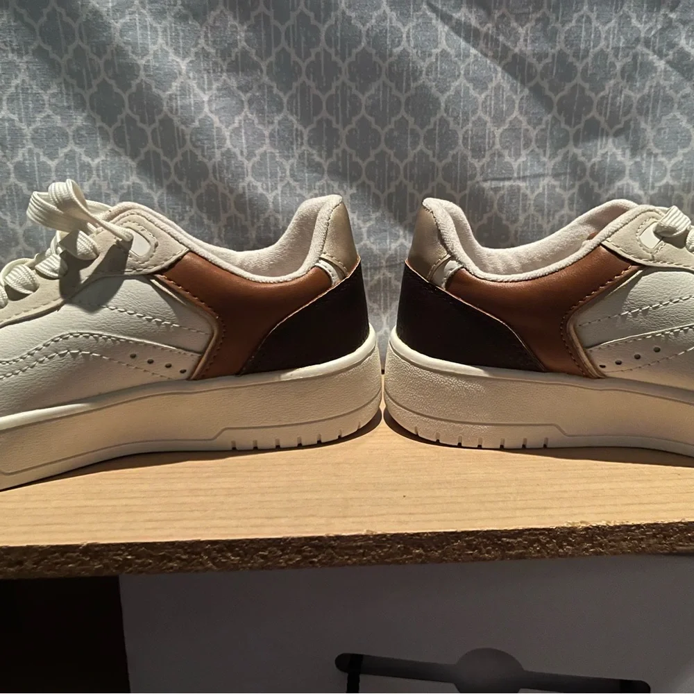 Stradivarius Brown Beige Sneakers 🤎 - Picture 7 of 11